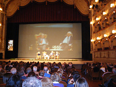 Conferenza_pubblico